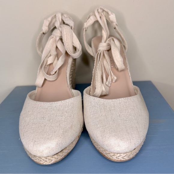 Kelly and Katie Hannah close toe espadrilles - Picture 2 of 8